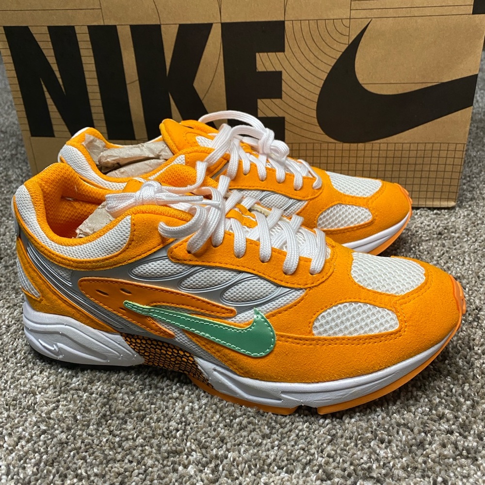 Nike Air Ghost Racer “orange peel/aphid green”